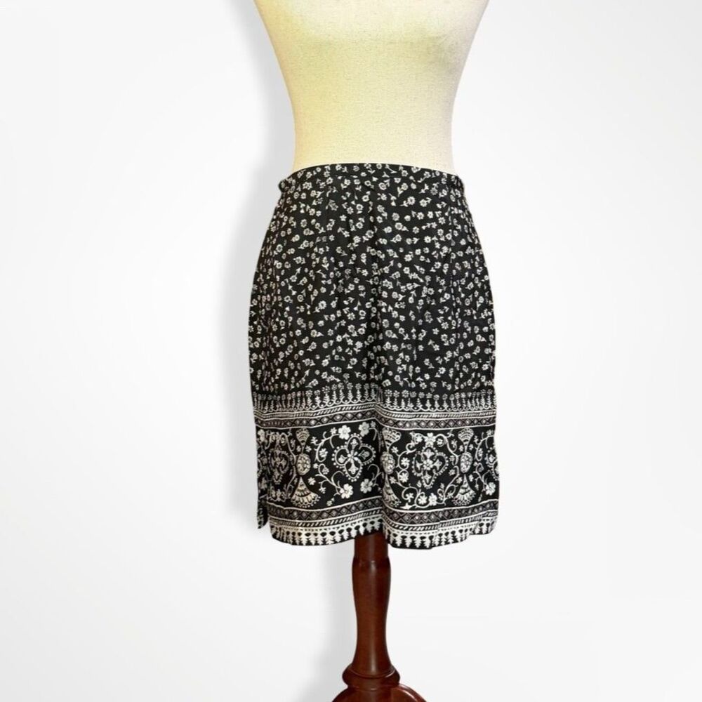 VTG 90s We Too, Black & White Pattered Mini Skirt, sz 9 Medium Whimsigoth